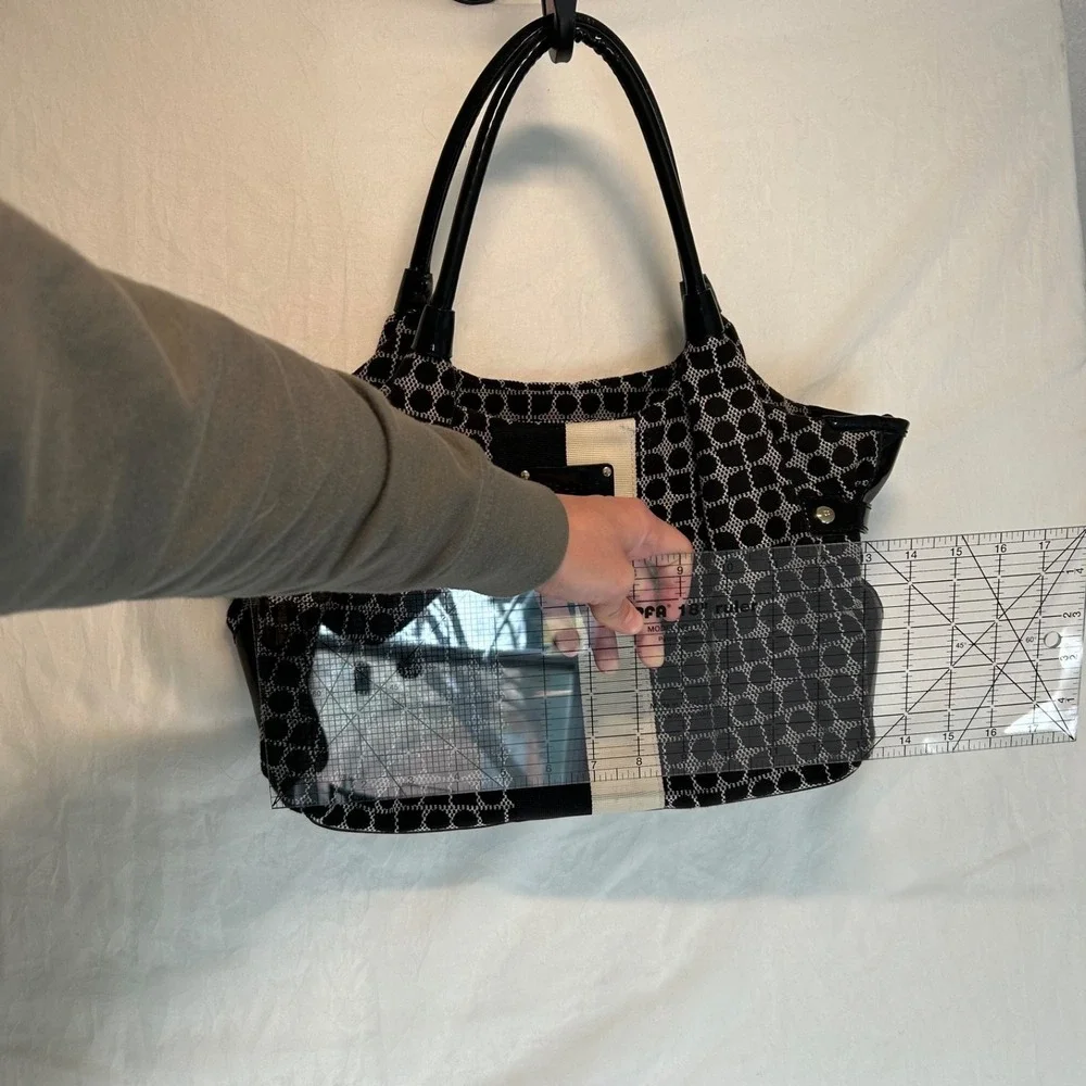 Kate Spade Stevie Classic Noel black and white‎ geometric canvas shoulder bag